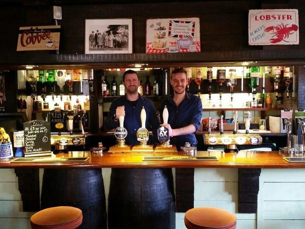 The Crab And Lobster Inn ベンブリッジ エクステリア 写真